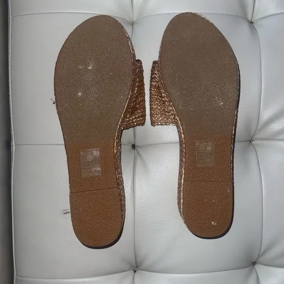 Platform sandals