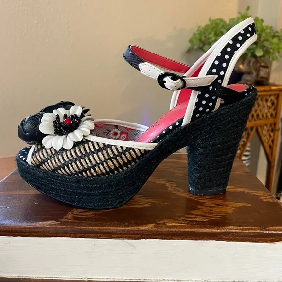 Poetic License Fancy Me Block Platform Heels Black Tan Red White Floral US 6