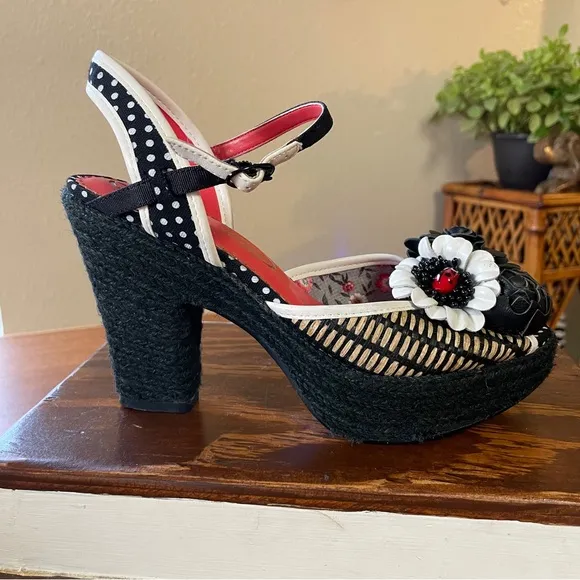 Poetic License Fancy Me Block Platform Heels Black Tan Red White Floral US 6