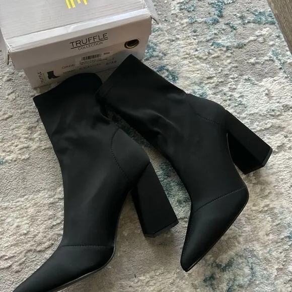Pointy toe sock ankle boots with block heel, 39, new