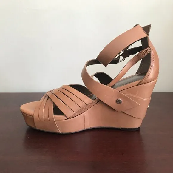 Pour La Victoire | Tan Wedge Platform Sandals