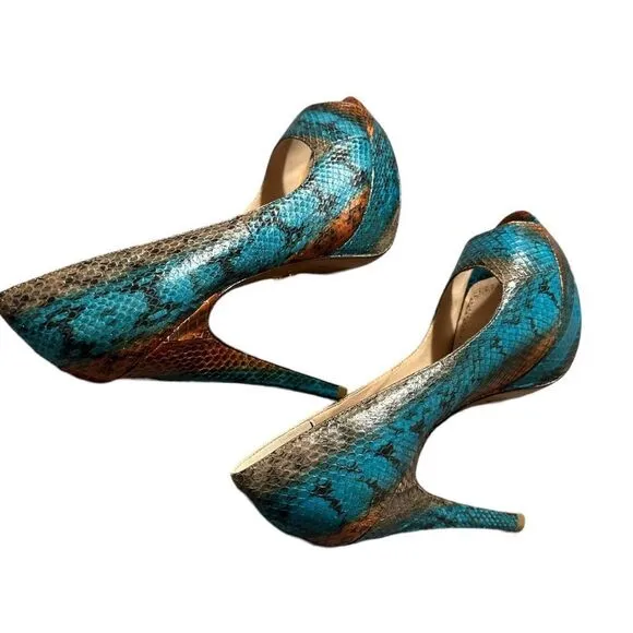 Pour La Victoire Snakeskin Peep-Toe Platform Heels – Size 8.5