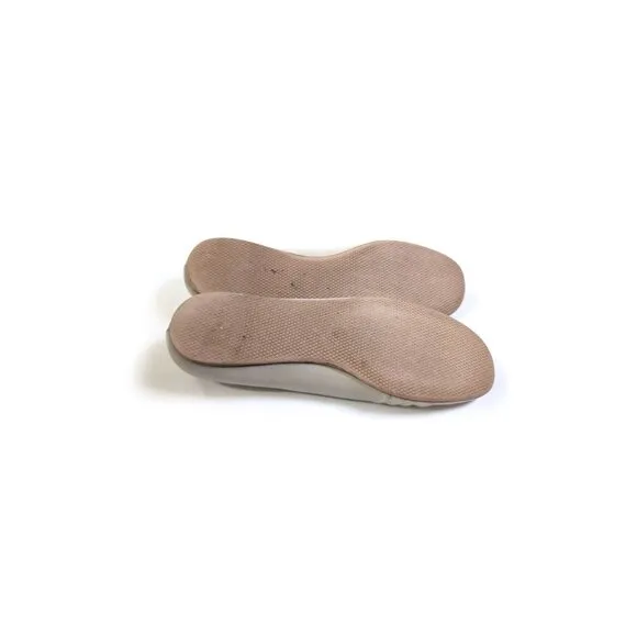 Prada 39 Flats Beige Leather Bow Ballet Shoes Womens Size 8.5