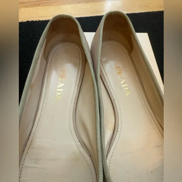 Prada Ballet Flats - Black/Beige - 100% Leather Size 7