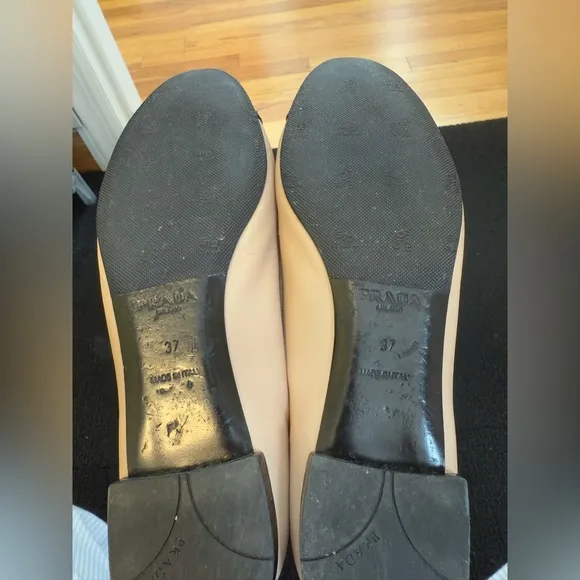 Prada Ballet Flats - Black/Beige - 100% Leather Size 7