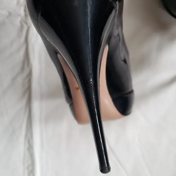 PRADA Black Patent Leather Peep Toe Platform Pump Shoes