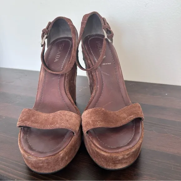 🧡PRADA🧡 Brown Suede Wedge Platform Ankle Strap Butterfly Sandals Sz 39.5 Italy