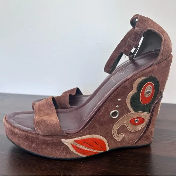 🧡PRADA🧡 Brown Suede Wedge Platform Ankle Strap Butterfly Sandals Sz 39.5 Italy