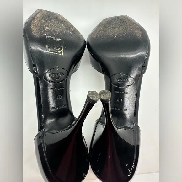 PRADA Calzature Black Patent Leather Peep Toe Pumps Sz 40