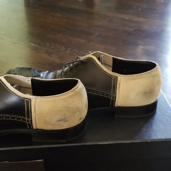 Prada dress shoes size 10