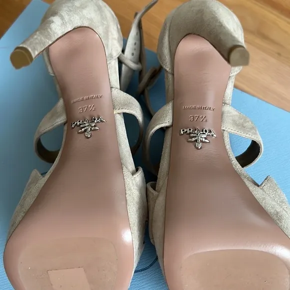 PRADA High-Heel Sandals!!!!