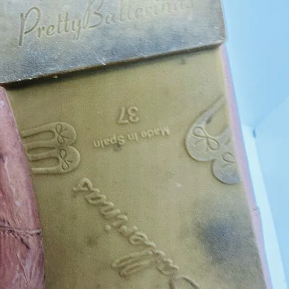 Pretty Ballerinas Patent Pink Leather Ballet Flats Size US 6