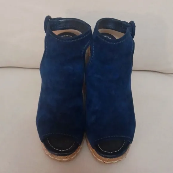 *Pristine Condition* Prada Suede Espadrille Wedge Heel Sandals Sz. 37.5 open toe