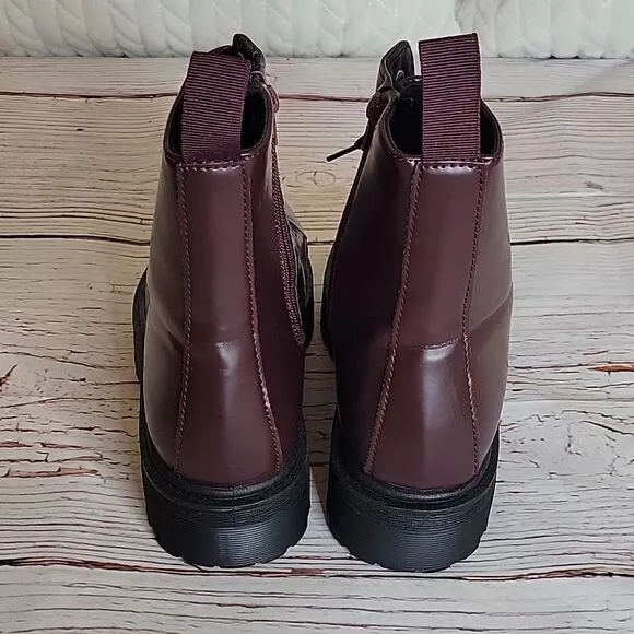 Quipid Burgundy Vegan Leather Platform Boots Size 10