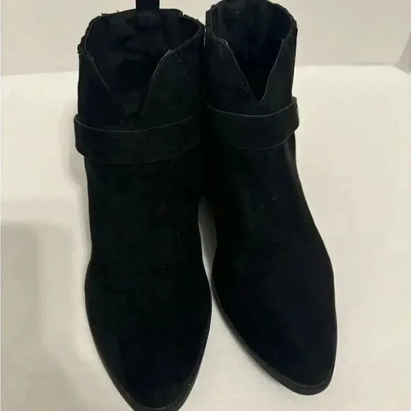 Qupid Kelsey Harness Boots | Size 8.5 | Black