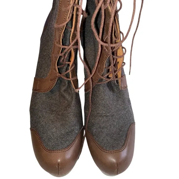 Rachel Comey Boots Womens Size 10 Platform Heels Leather Wool Patch Lace up