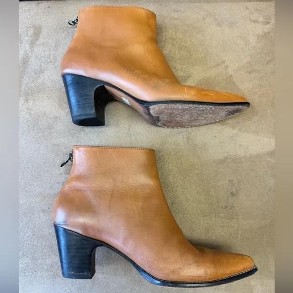 Rachel Comey Sonora Light Brown Leather Ankle Boots Back Zipper Low Heel Size 9