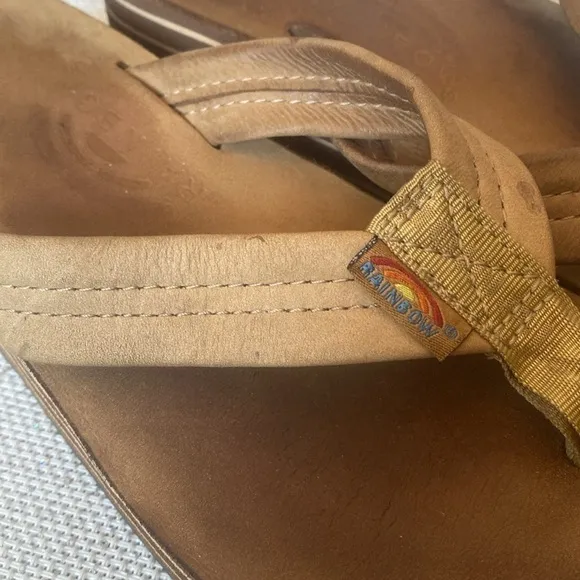 RAINBOW Platform WOMEN Sandals , light brown , leather, size9.5-10 , sanitized