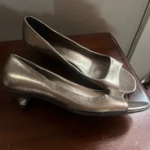 Rare Ferragamo Italian Metallic Peep-Toe Heels