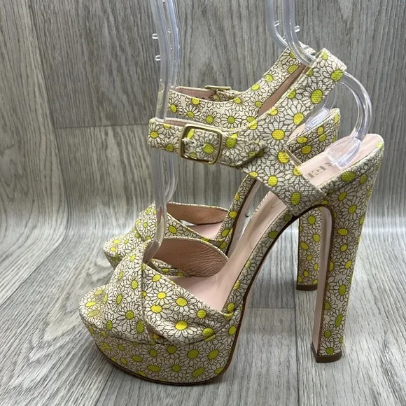 Red Valentino yellow Daisy Platform sandals