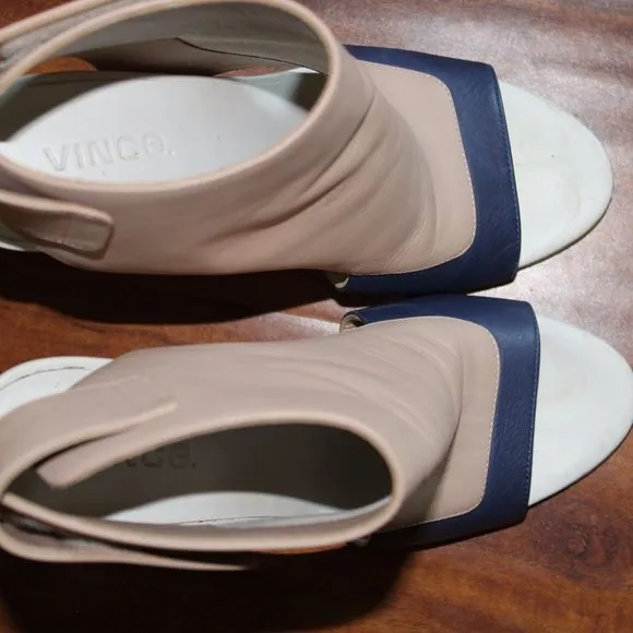 REDUCED Vince Camuto Tan Blue White Leather Peep Toe Shoes