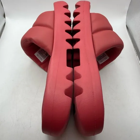 Reebok X Cardi B women’s red platform sandals size 8