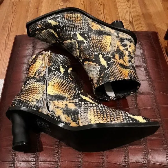 Reike Nen Womens Leather Python Ankle Boots In Multicolor Wave heel