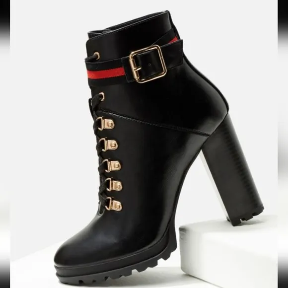 Ribonea Lace-Up Platform Ankle Boot size 10 Black Red belted.