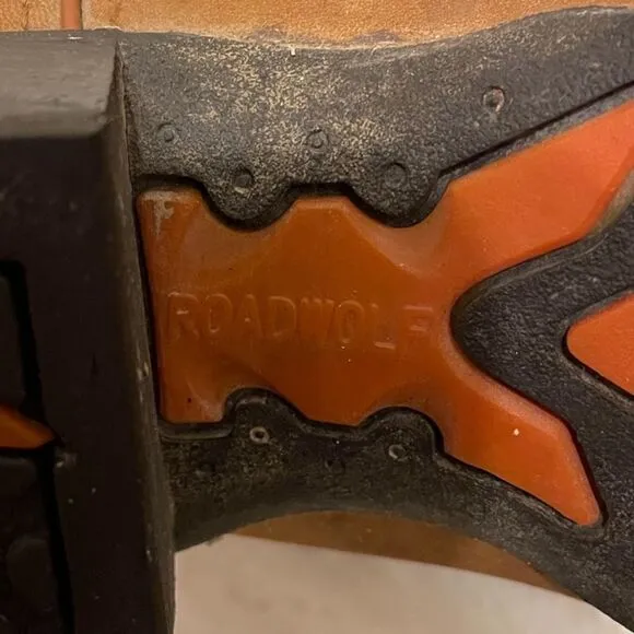 Road Wolf Cowboy Boots - Size 8 - Great Condition