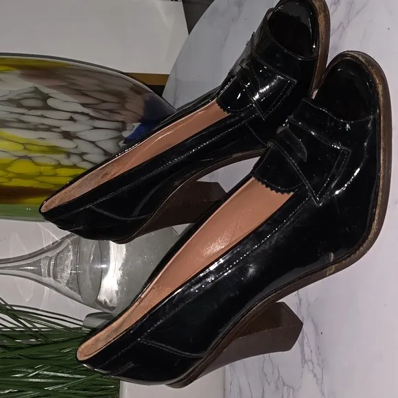 Robert Clergerie Black Patent Leather Peep Toe Shoes Size 9.5