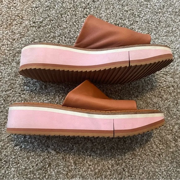 Robert Clergerie Fast Break Camel slide sandals platform