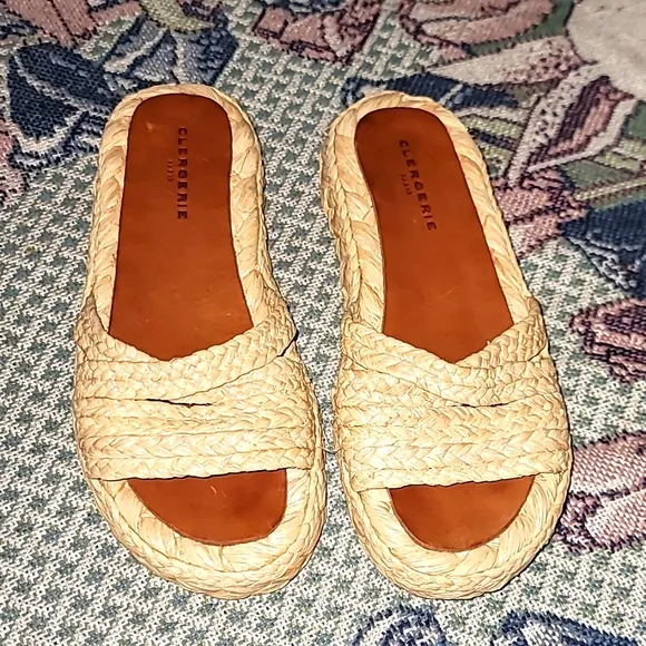 Robert Clergerie Paris Neutrals Espadrille straw sandals low platform 39.5
