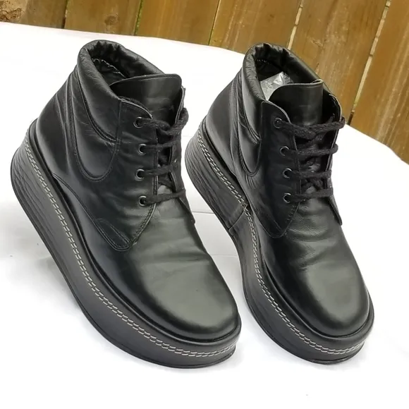 Robert  Clergerie platform boots