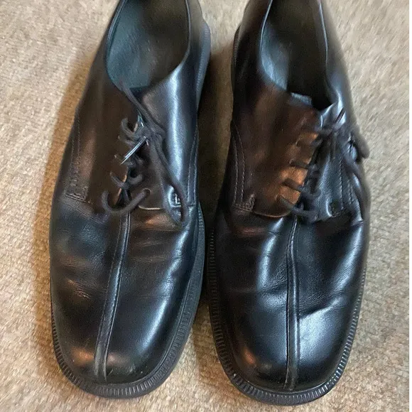 Rockport Black Leather Mens Dress Shoes with Vibram Soles Size 9