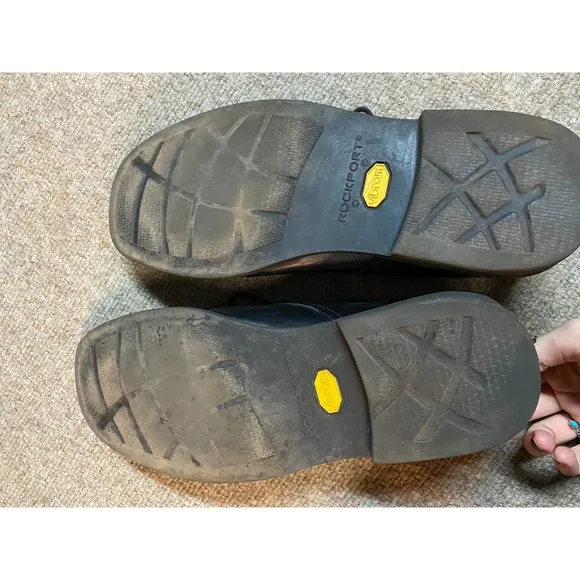 Rockport Black Leather Mens Dress Shoes with Vibram Soles Size 9