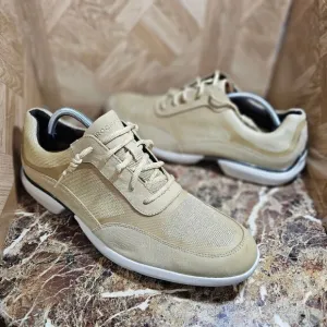 Rockport men's Totalmotion cream dress shoes size 12.    770