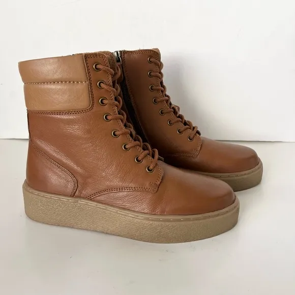 Roolee just wandering leather lace up platform boots 7 NEW