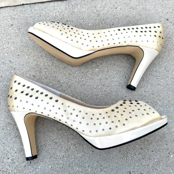 ROS HOMMERSON cream satin PUMPS rhinestones studded peep toe heels Platform 13