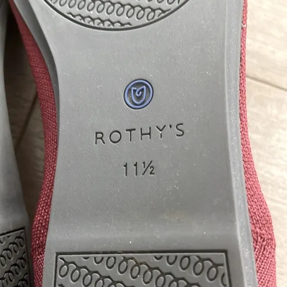 Rothy's Women's size 11.5 Red cinnamon woman's flat Loafers
