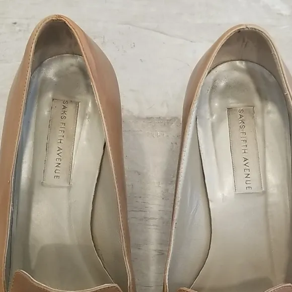 💕SAKS FIFTH AVENUE💕 Penny Loafer Leather Heels