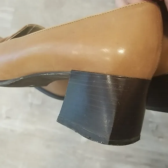 💕SAKS FIFTH AVENUE💕 Penny Loafer Leather Heels