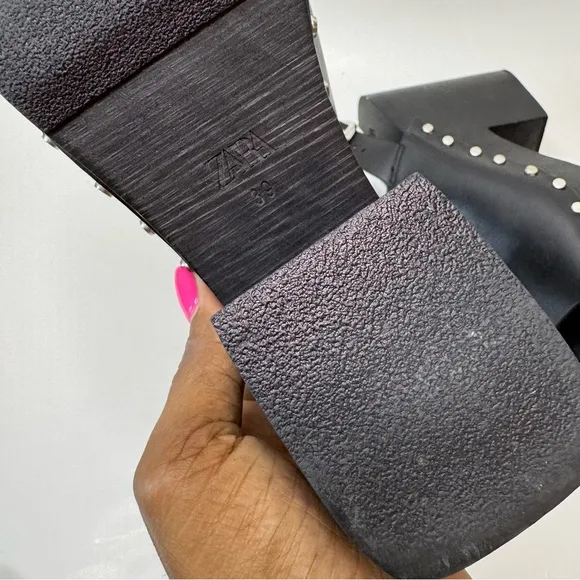 ❕SALE❕ Zara Black Platform Heeled Sandals