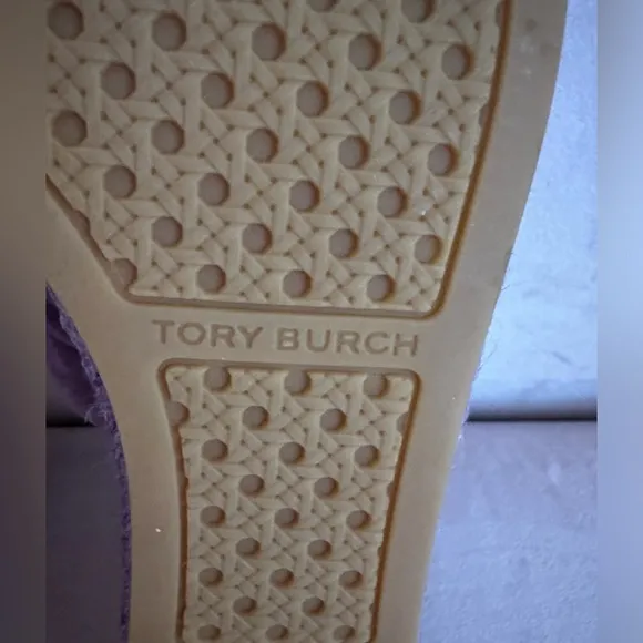 ❤️SALE❤️NWOT Tory Burch lavender suede sling-back espadrille sandals.