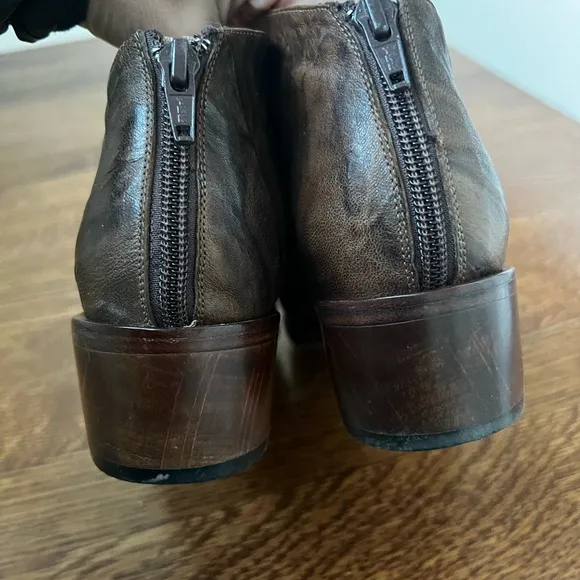 SALPY Leather Ankle Boots Booties Western Textured Brown USA Heels Cowboy 8