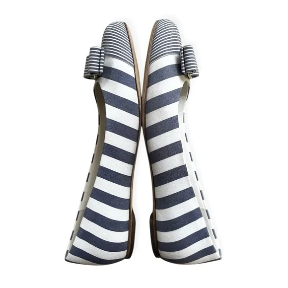Salvatore Ferragamo Blue White Nautical Varina Ballet Shoe, Sz 6 C