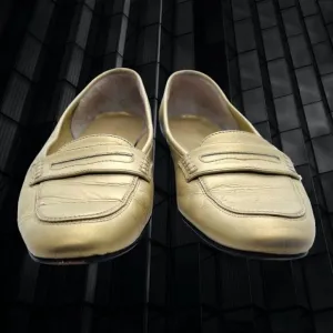 Salvatore Ferragamo Boutique Light Gold Metallic Penny Loafer Low Heel Leather