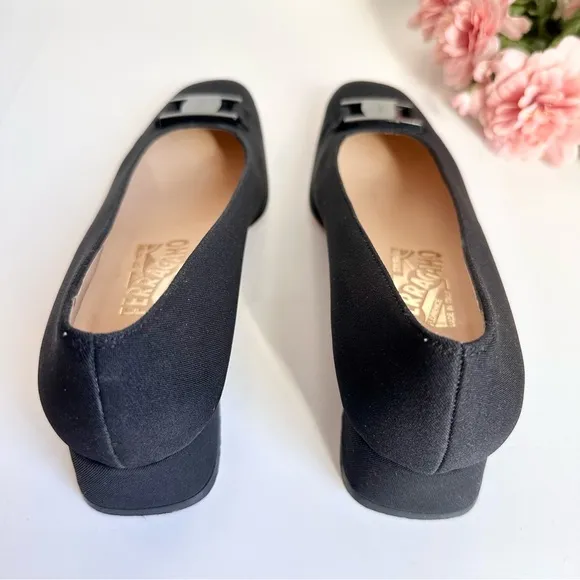 Salvatore Ferragamo Boutique TOY Black Nero Fabric Block Heel Classic Pumps
