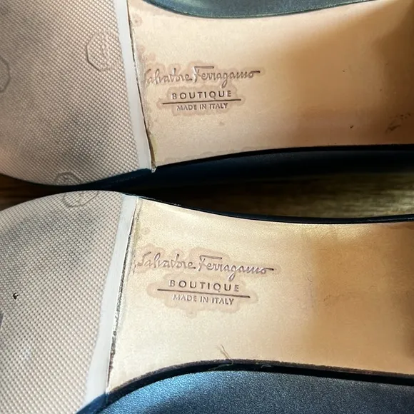Salvatore Ferragamo Pewter Almond Toe Block Heel Shoes Sz 8