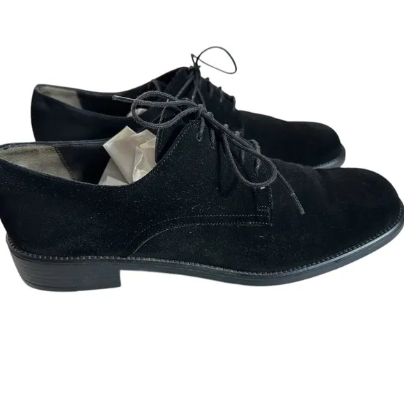 Salvatore Ferragamo Vintage Suede Lace Up Heeled Derby Dress Shoes