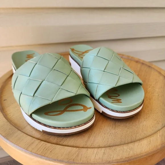Sam Edelman Adaley green woven slide sandals size 9.5M